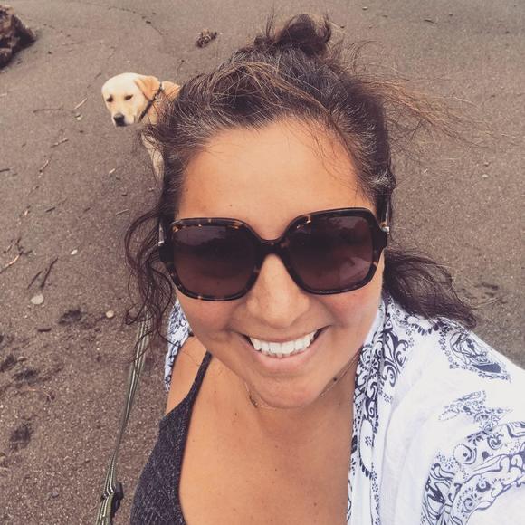 Meet your Posher, Dora - Picture 1 of 1